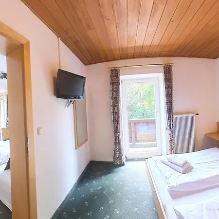 Das Christine Appartement Brixen im Thale Exterior photo